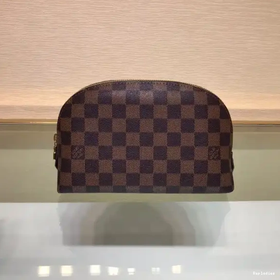 Cheap GM VUITTON POUCH COSMETIC LOUIS 0616